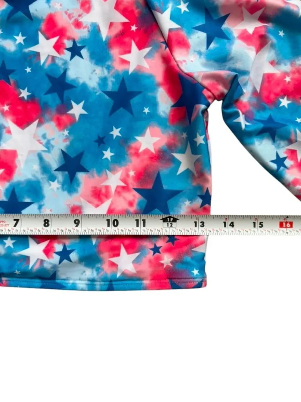 Cat & Jack Girls NWT Star Tie Dye Long Sleeve Crop Swim Rash Guard Top.